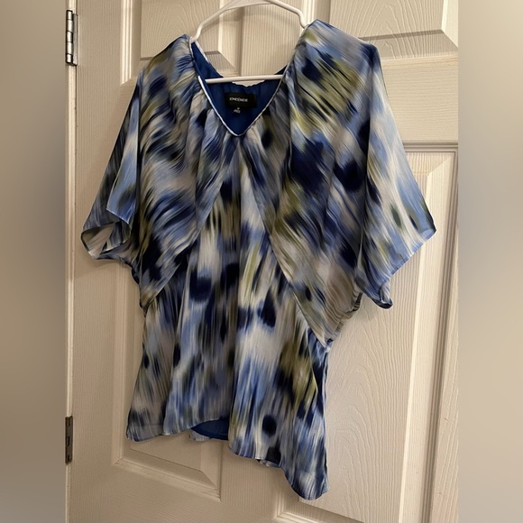 JONES WEAR~ABSTRACT BLUE BLOUSE~12 - Picture 5 of 7